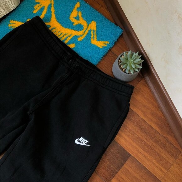 Nike Sweatpants Black - Picture 4 of 4